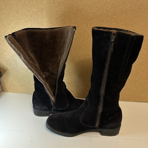 Moorland waterproof ladies, high boots, size 6 - Picture 3 of 8